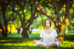 开云在线平台-LPL巨额转会搅动电竞格局，lpl转会期是什么时候