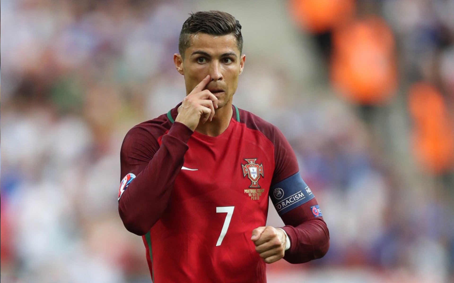 欧冠小组赛：巴萨末轮必须赢球晋级 哈维称“这是全队的期末考试”